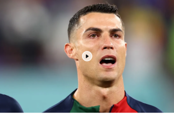Ronaldo craque et fond en larmes