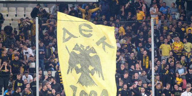 OM: les supporters rendent hommage au supporter l’AEK Athènes tué mardi