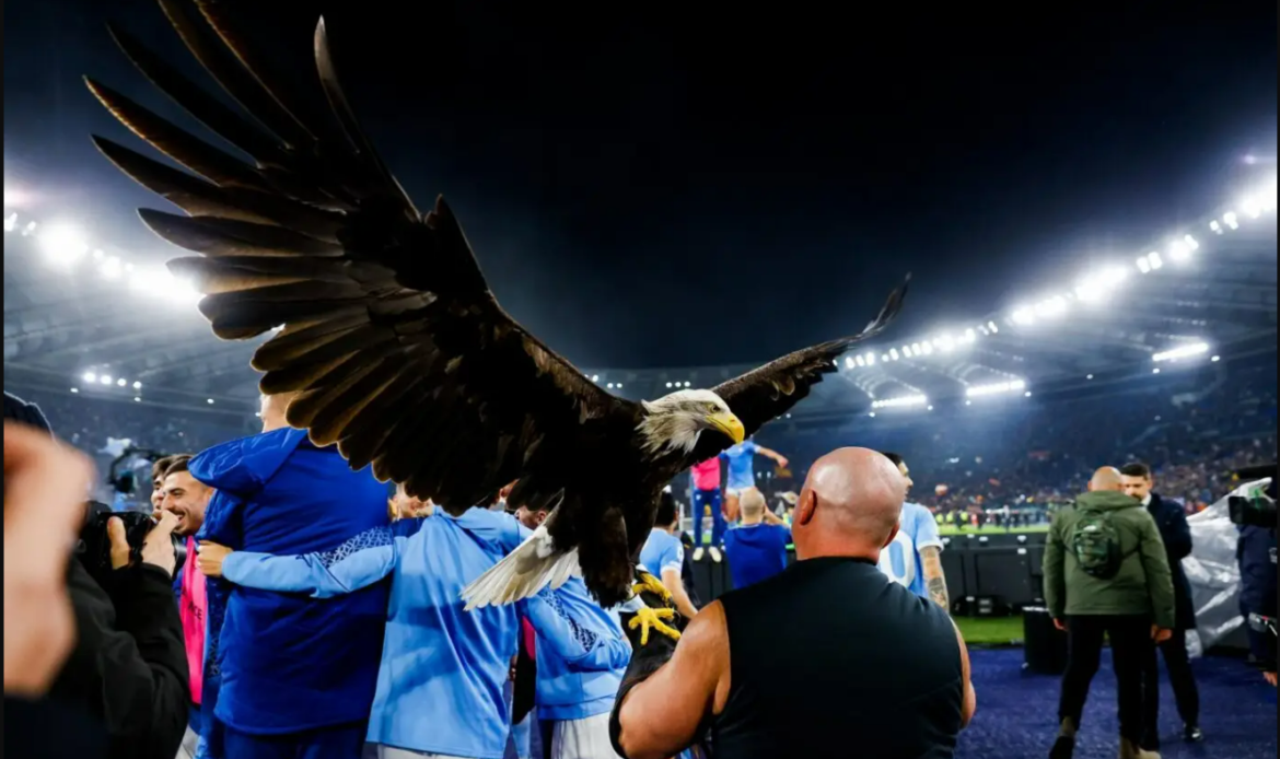 Quand l’aigle de la Lazio se pose dans le parcage… de la Fiorentina