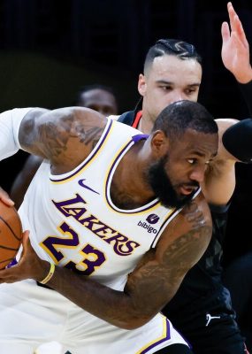 NBA: A 39 ans, LeBron James claque encore d’énormes dunks