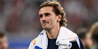 Coup de tonnerre, Antoine Griezmann annonce la fin de sa carrière avec les Bleus !