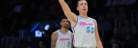 Les Miami Heat écrivent l’histoire en accédant aux playoffs depuis la 10e place