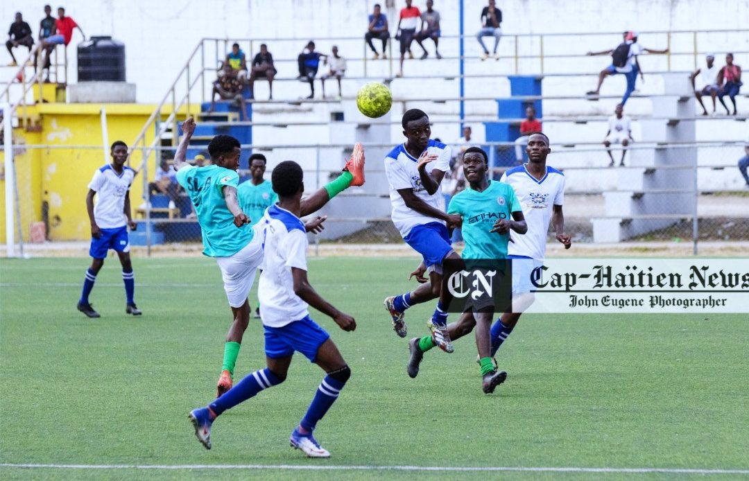 CFC « Kay Tchotcho » sacré champion interscolaire de football 2025 !