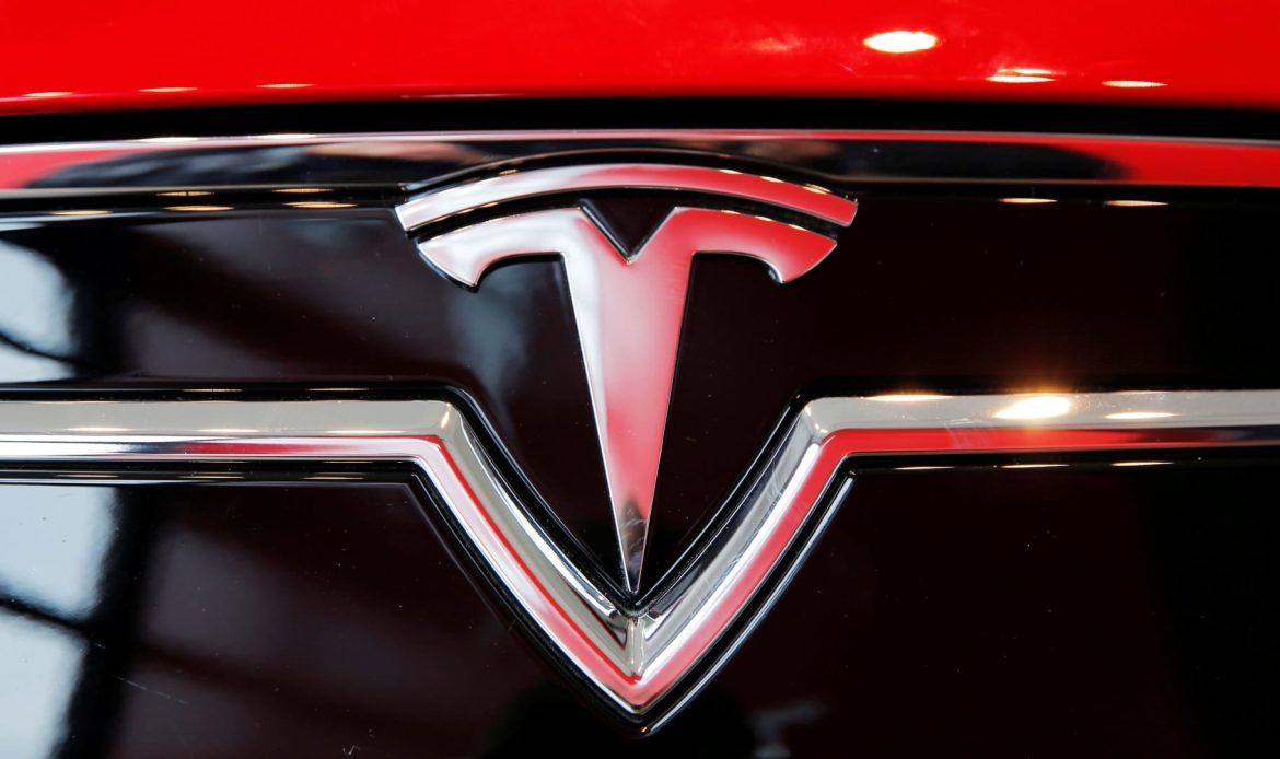 Et si Musk mettait Tesla en danger ? Le risque est réel selon cette société de courtage