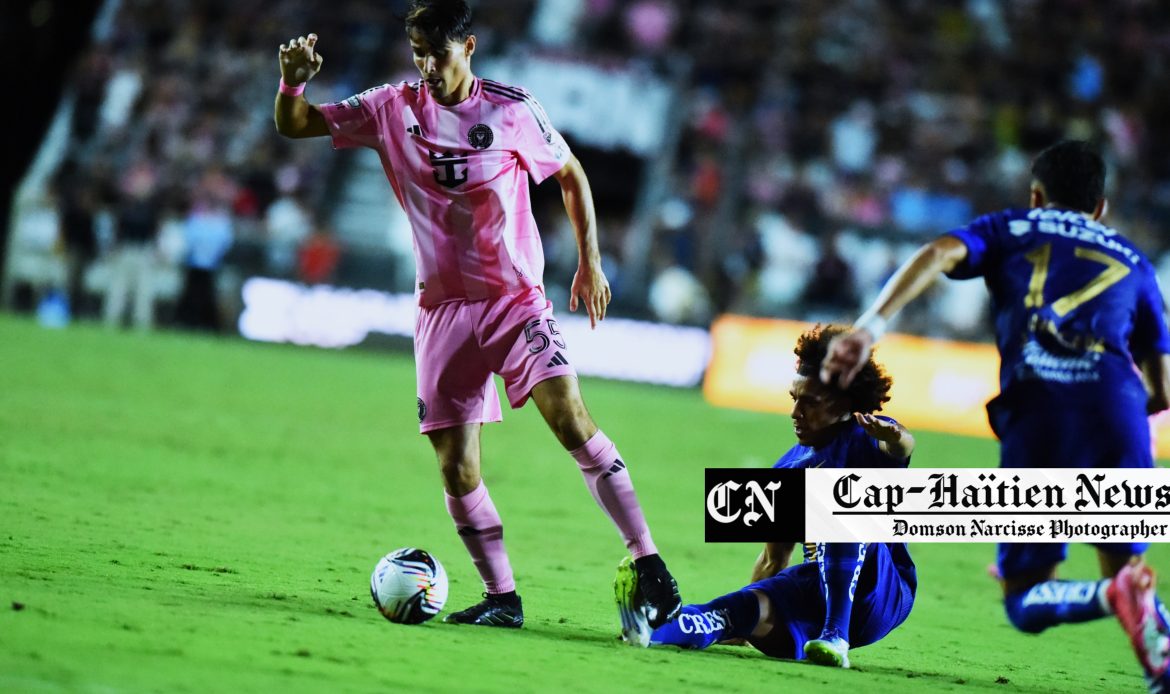 Foot-MLS:𝐌𝐋𝐒 𝐓𝐑𝐀𝐍𝐒𝐅𝐄𝐑 :