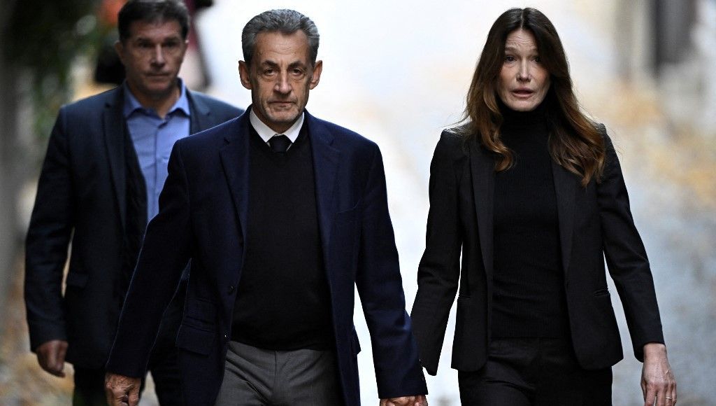 Sarkozy est arrivé à la prison de la Santé après avoir été acclamé en quittant son domicile