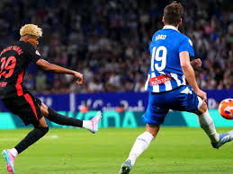 Au stade Cornellà-El Prat, le FC Barcelone a débuté l’année 2026 d’un bon pied en s’imposant 2-0 face à l’Espanyol