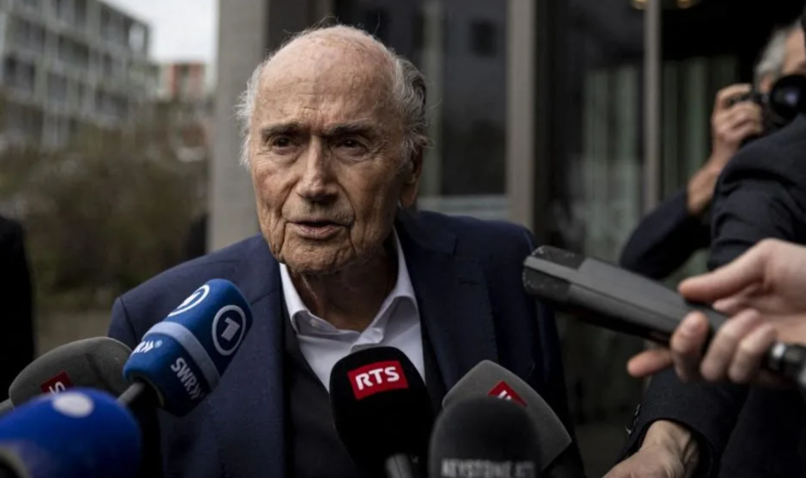 Mondial 2026 : pour raisons de sécurité, l’ex-patron de la Fifa, Sepp Blatter, invite à boycotter la Coupe du monde