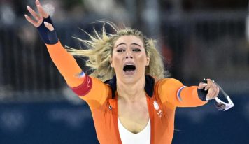 Le geste osé de Jutta Leerdam sur la glace après sa médaille d&rsquo;or va se payer en millions
