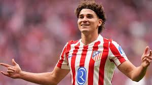 Le PSG s’intéresse à Julian Alvarez