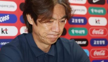 Sa démission ne leur suffit pas: les fans veulent bannir le sélectionneur sud-coréen du football après l&rsquo;élimination en Coupe du monde