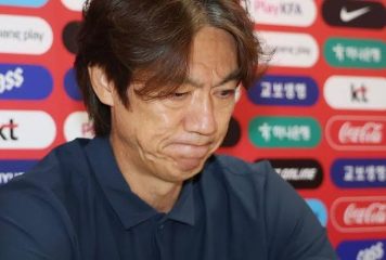 Sa démission ne leur suffit pas: les fans veulent bannir le sélectionneur sud-coréen du football après l&rsquo;élimination en Coupe du monde