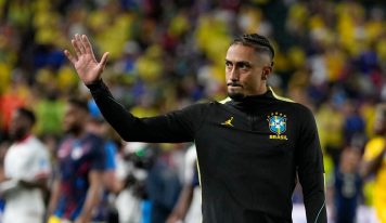 Une sortie cruelle : Raphinha quitte la Coupe du monde avec un goût d’amertume