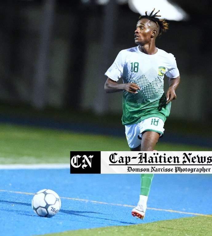 Foot-Madame GougousseCoupe d’Haïti Le premier quart de finale de la semaine en photos (10)