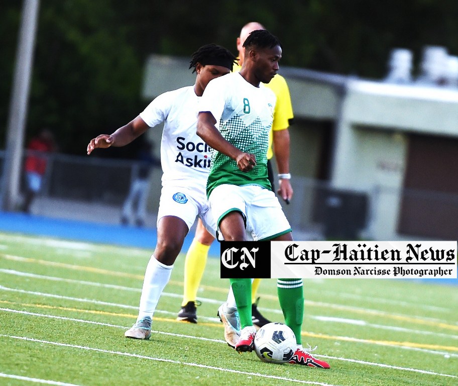 Foot-Madame GougousseCoupe d’Haïti Le premier quart de finale de la semaine en photos (14)